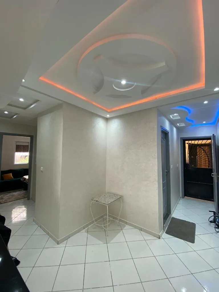 Appartement Familiale A Salam 阿加迪尔